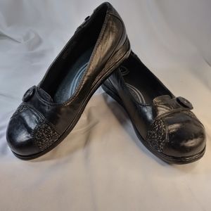 Dansko Black Slip On Shoes Woman's Size 38